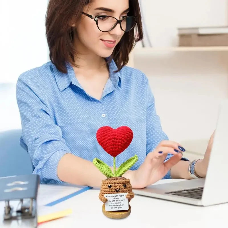 New Positive Energy Heart Flower Hand-woven Dolls